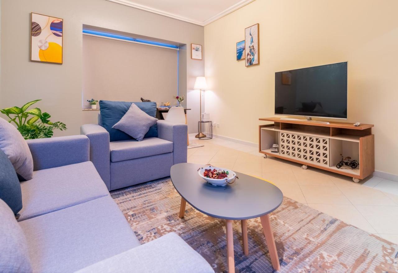 Trinity Holiday Homes - Sheikh Zayed Road Near To Financial Center Metro Station 두바이 외부 사진
