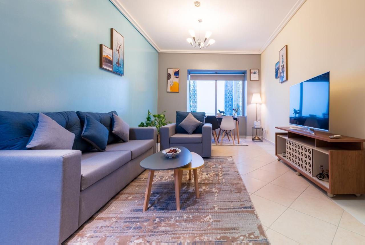 Trinity Holiday Homes - Sheikh Zayed Road Near To Financial Center Metro Station 두바이 외부 사진