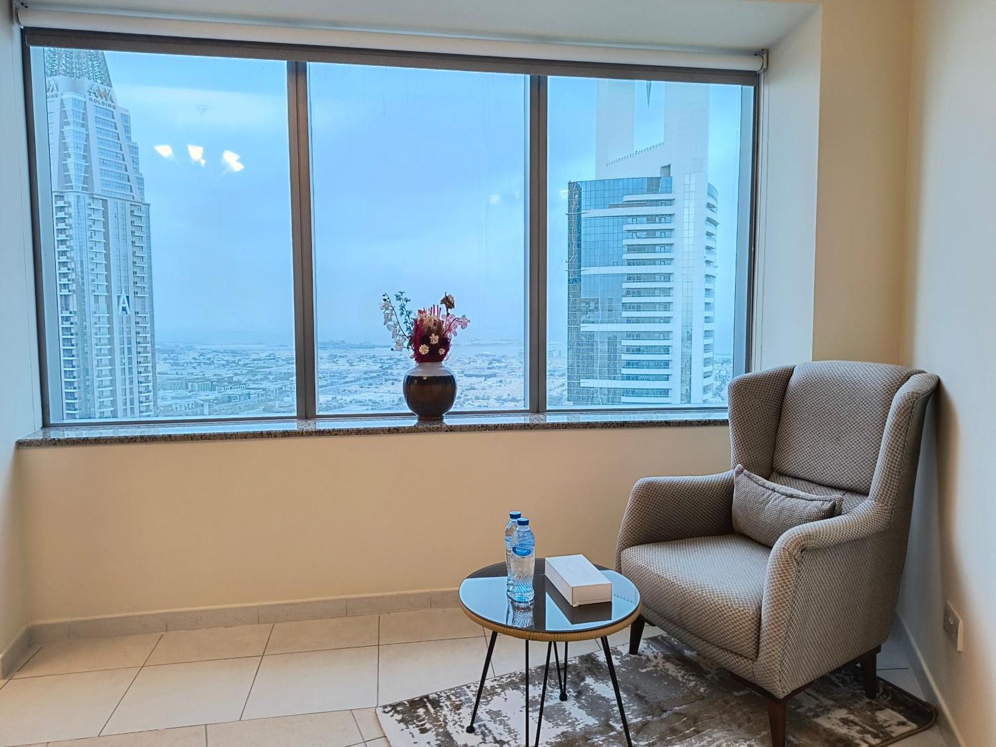 Trinity Holiday Homes - Sheikh Zayed Road Near To Financial Center Metro Station 두바이 외부 사진