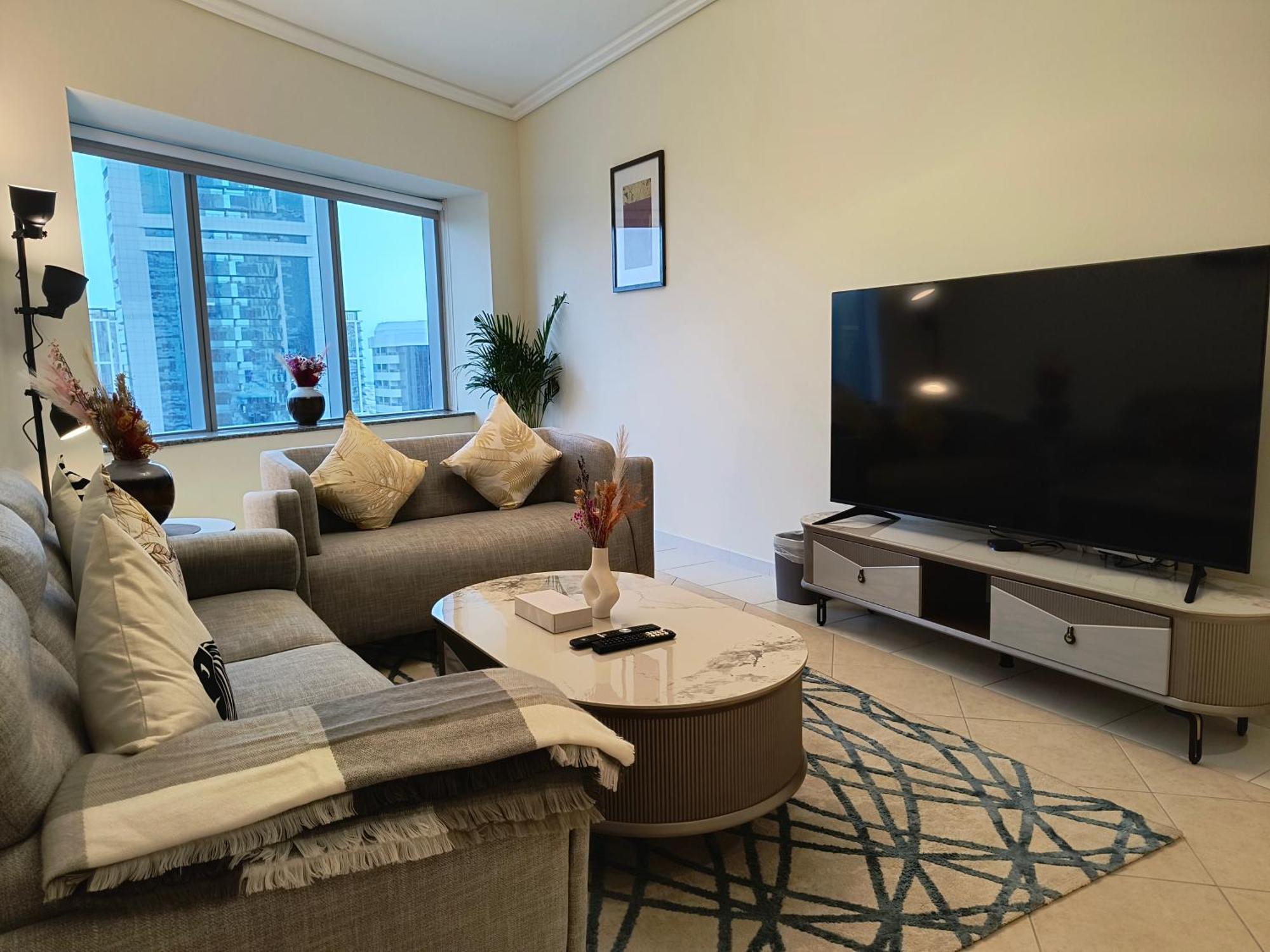 Trinity Holiday Homes - Sheikh Zayed Road Near To Financial Center Metro Station 두바이 외부 사진